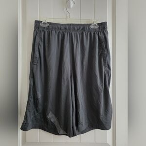 Under Armour Men's Athletic Shorts Size Large